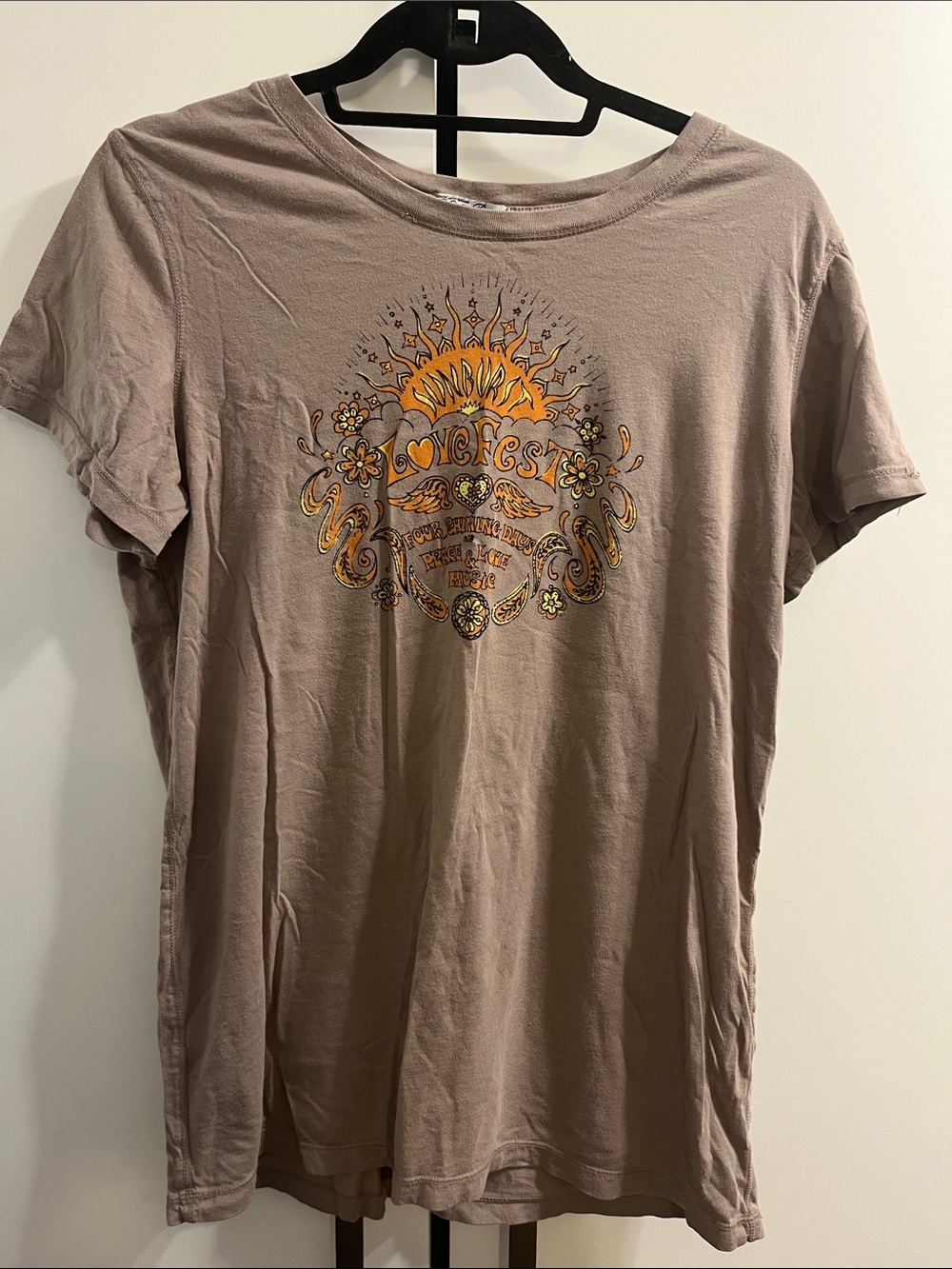 Lucky Brand Boho Taupe Graphic Short-Sleeve Tee with Yellow Sunburst XL